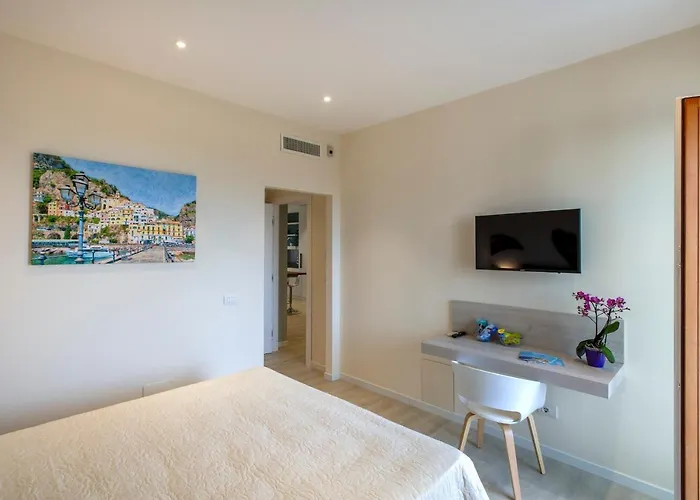 Petra Luxury Σορέντο