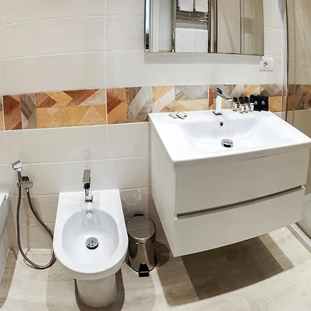 Petra Luxury לינה וארוחת בוקר סורנטו