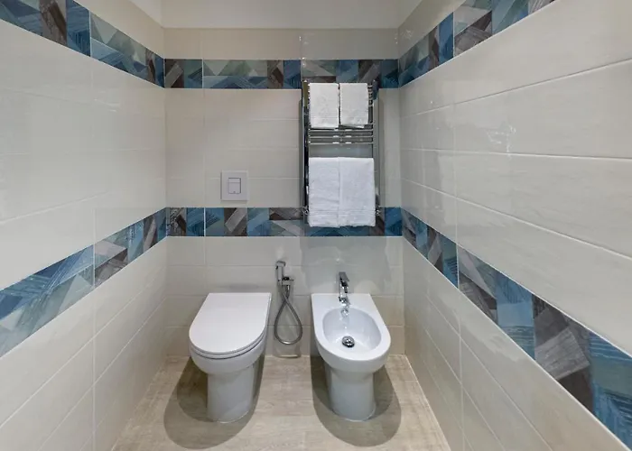 לינה וארוחת בוקר Petra Luxury סורנטו